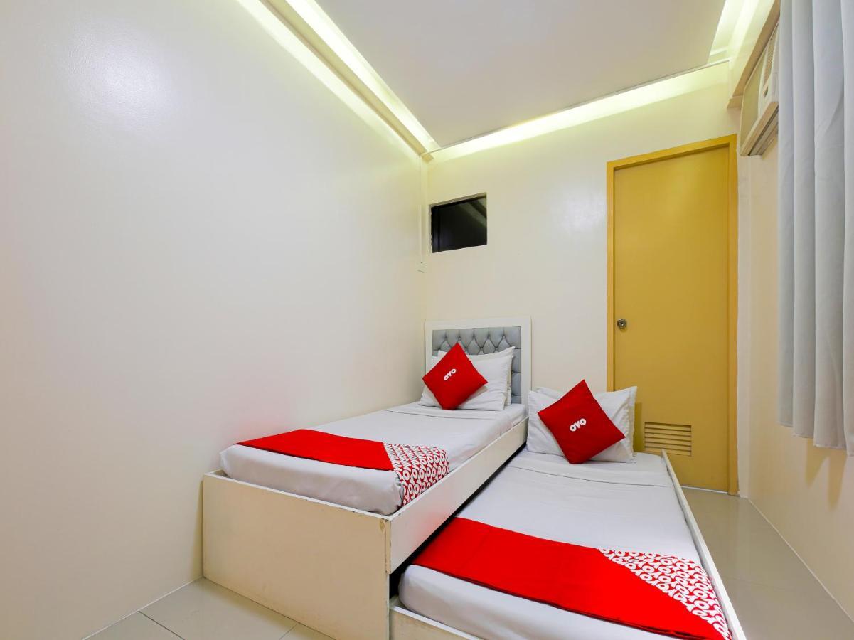 Oyo 783 Freemont Place Paranaque City Eksteriør bilde
